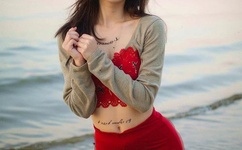 女人全光下面做按摩